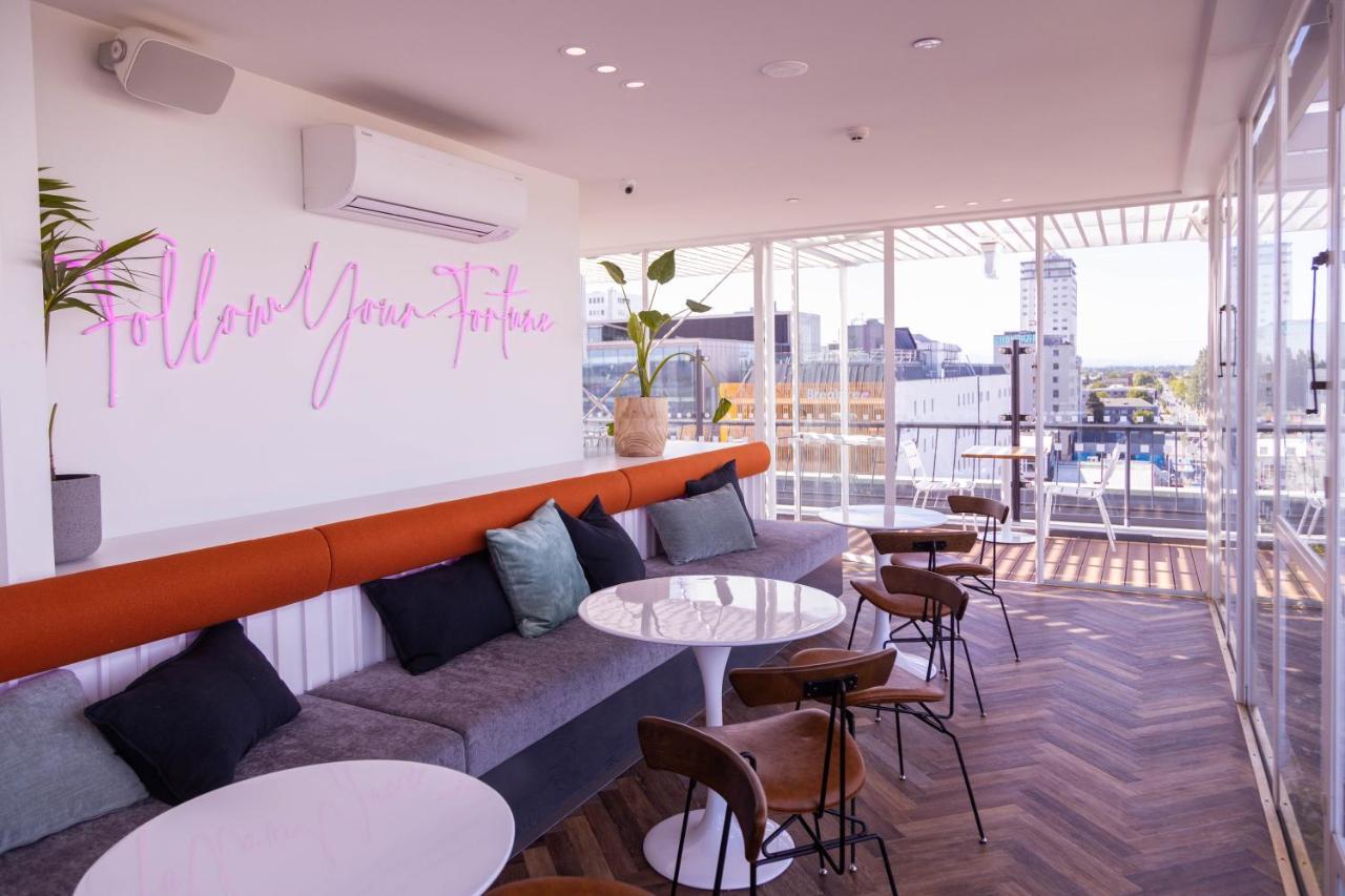 The Muse Christchurch Art Hotel Экстерьер фото